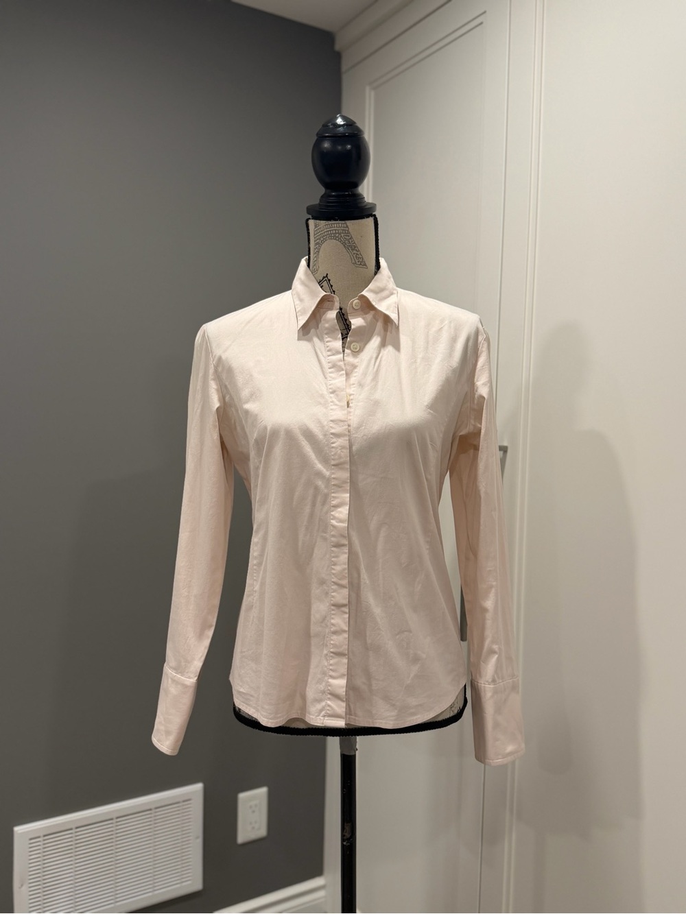 Banana Republic Stretch Pale Pink Blouse